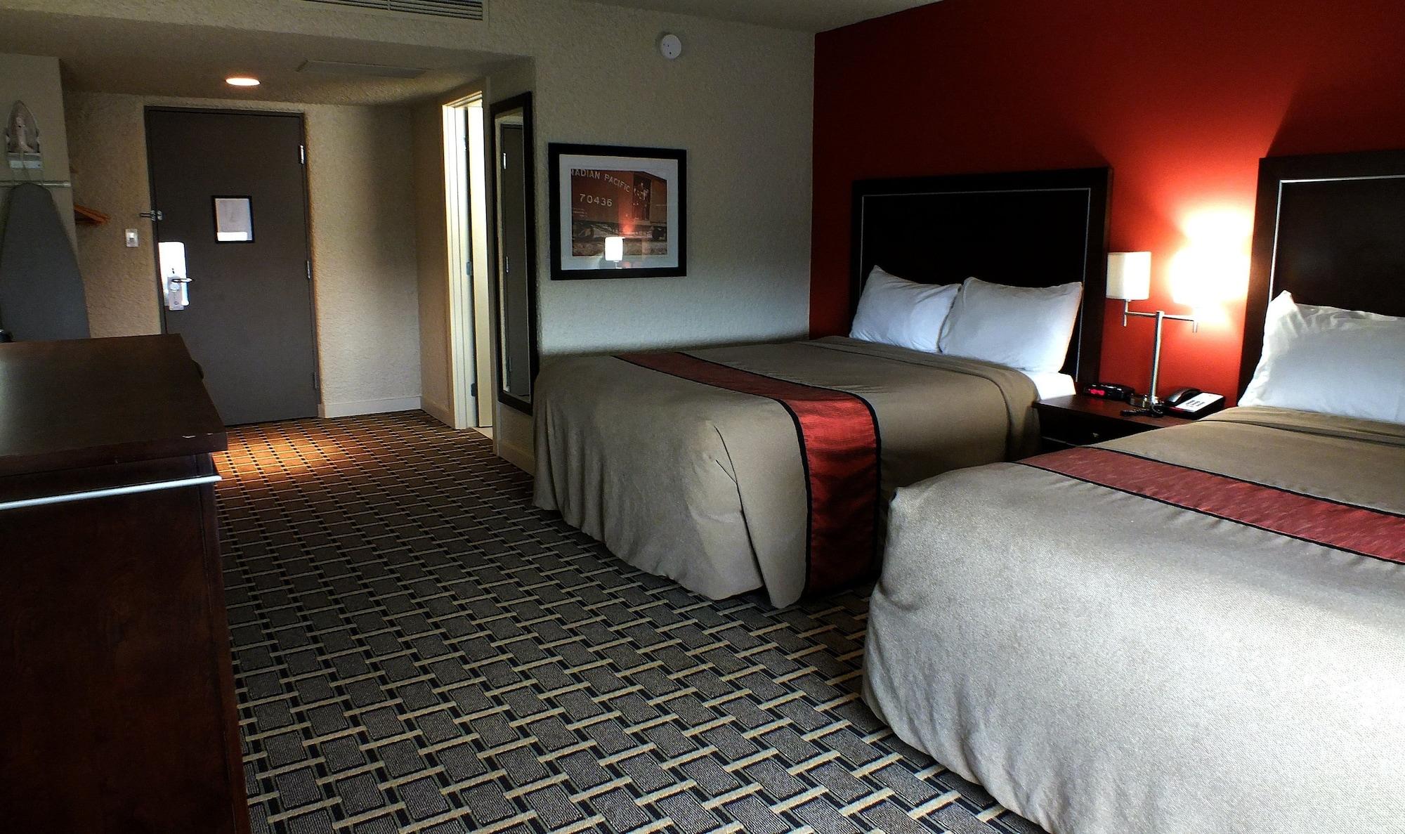 Ramada By Wyndham Edmonton Yellowhead Nw エクステリア 写真