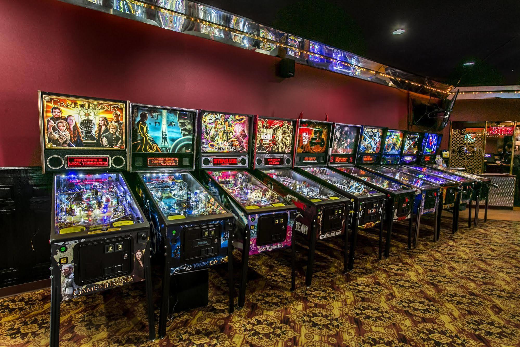 Ramada By Wyndham Edmonton Yellowhead Nw エクステリア 写真