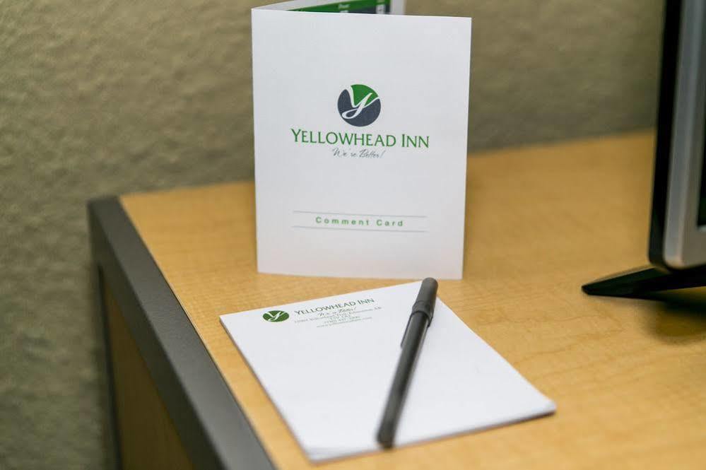 Ramada By Wyndham Edmonton Yellowhead Nw エクステリア 写真