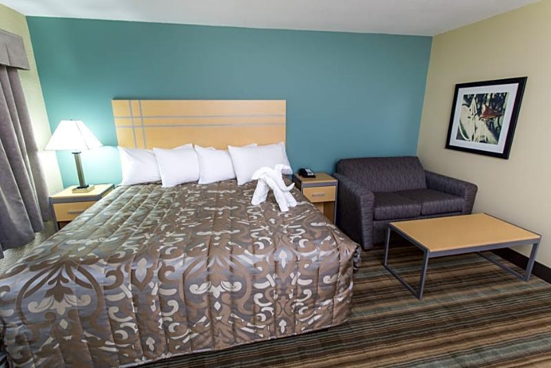 Ramada By Wyndham Edmonton Yellowhead Nw エクステリア 写真